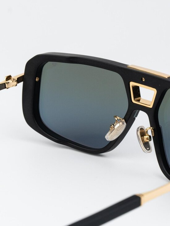 Philipp Plein Men Sunglasses Black Smoke Rainbow Mirror  display picture 3